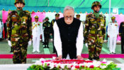 রাষ্ট্রপতি টুঙ্গীপাড়ায় বঙ্গবন্ধু শেখ মুজিবুর রহমানের সমাধিতে শ্রদ্ধা নিবেদন করলেন