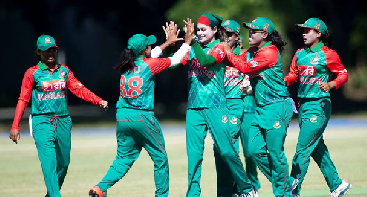 মালদ্বীপকে ৬ রানে অলআউট করে ২৫০ রানে ম্যাচে জিতে বিশ্ব রেকর্ড গড়লো বাংলাদেশ নারী ক্রিকেট দল
