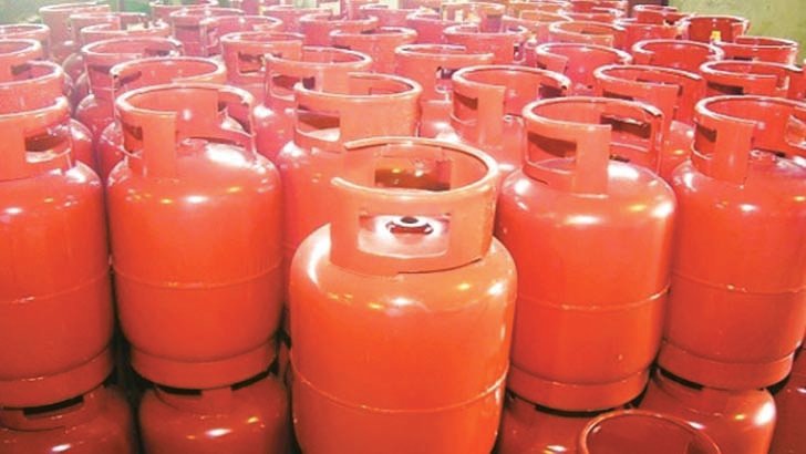 ১২ কেজি এলপিজির সিলিন্ডারের দাম কমল ৮৫ টাকা