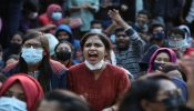 ক্যাম্পাস থেকে পু‌লিশ প্রত্যাহারের আশ্বাস আ.লীগ নেতাদের