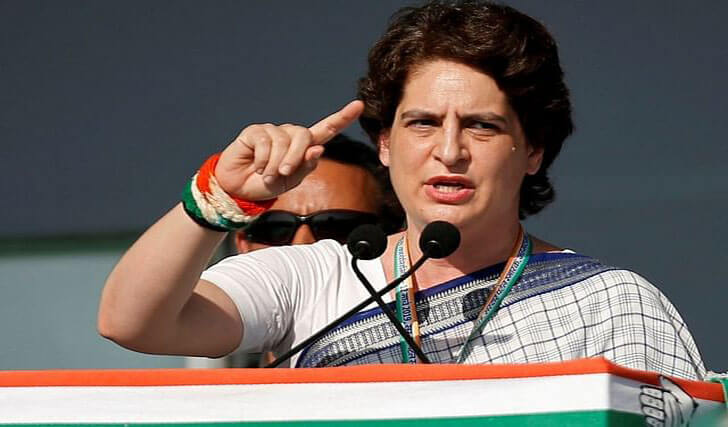 ঘোমটা, হিজাব বা জিনস পরার সিদ্ধান্ত নারীর অধিকার: প্রিয়াঙ্কা গান্ধী